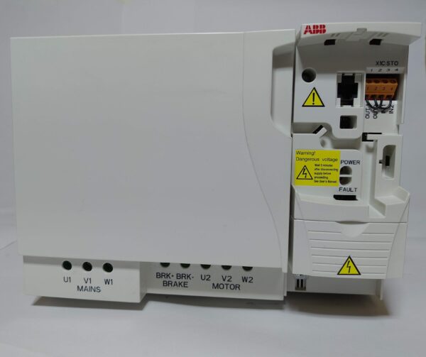 Variador de frecuencia ACS355-03E-31A0-4