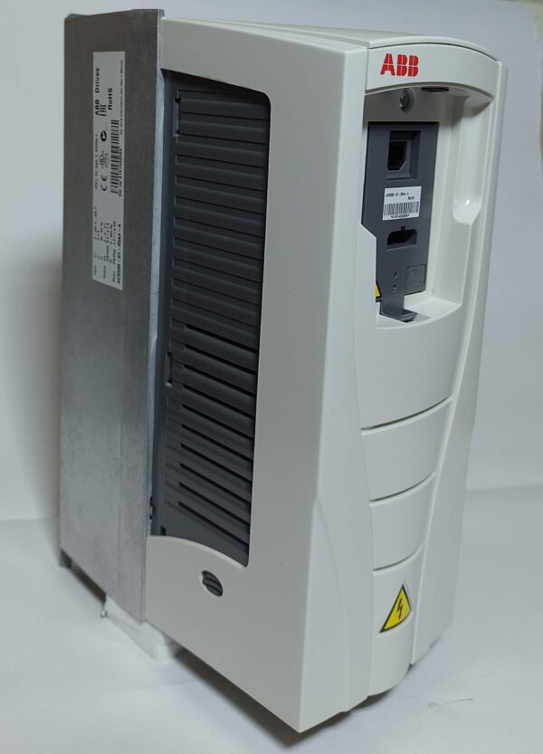  VARIADOR DE VELOCIDAD ABB ACS-550-01-012A-4 - Imagen 2