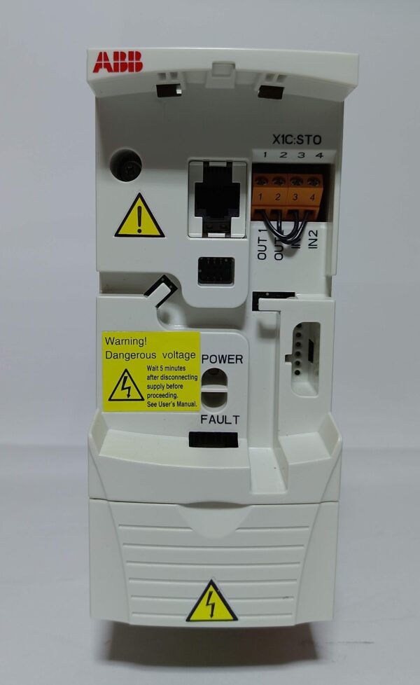 Variador de frecuencia ACS355-03E-05A6-4